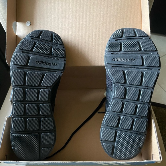 Brand NEW Adidas Swift Run Shoes NEVER WORN. Comes with Box. All Black. - Picture 2 of 6